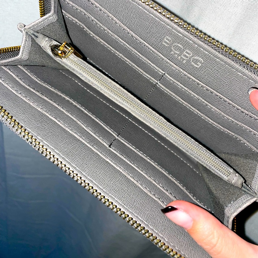 BCBG Wallet - Picture 2 of 2